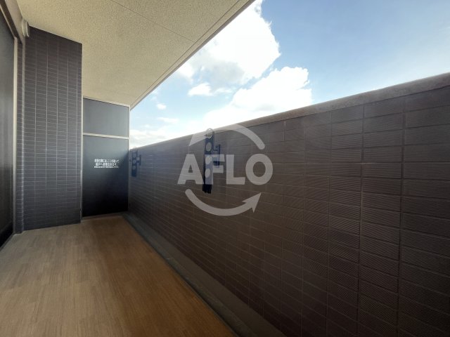 バルコニー　プレジオ東三国　バルコニー