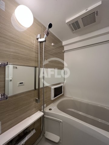 バス・シャワールーム　プレジオ東三国　浴室