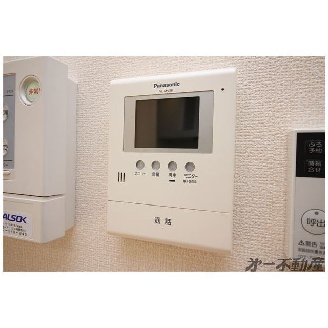 セキュリティ　モニター付きインターホン
