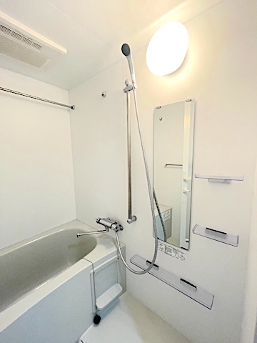 バス・シャワールーム　浴室