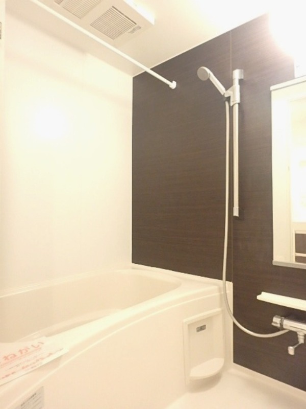 バス・シャワールーム　図面と現状に相違がある場合には現状を優先