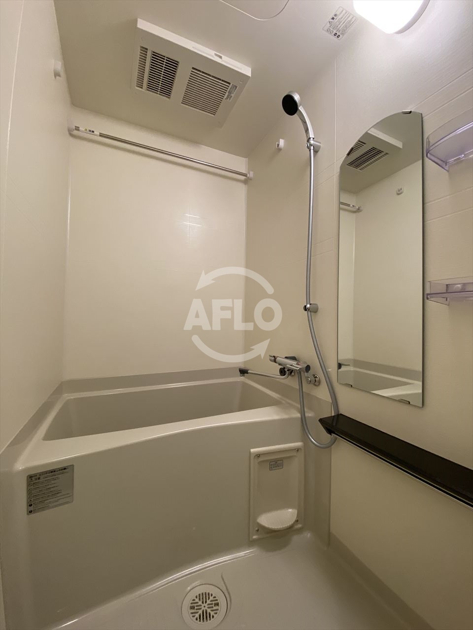 バス・シャワールーム　スプランディッド天王寺DUE　浴室