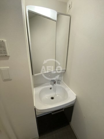 洗面設備　スプランディッド天王寺DUE　洗面化粧台