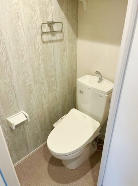 トイレ　同仕様参考写真