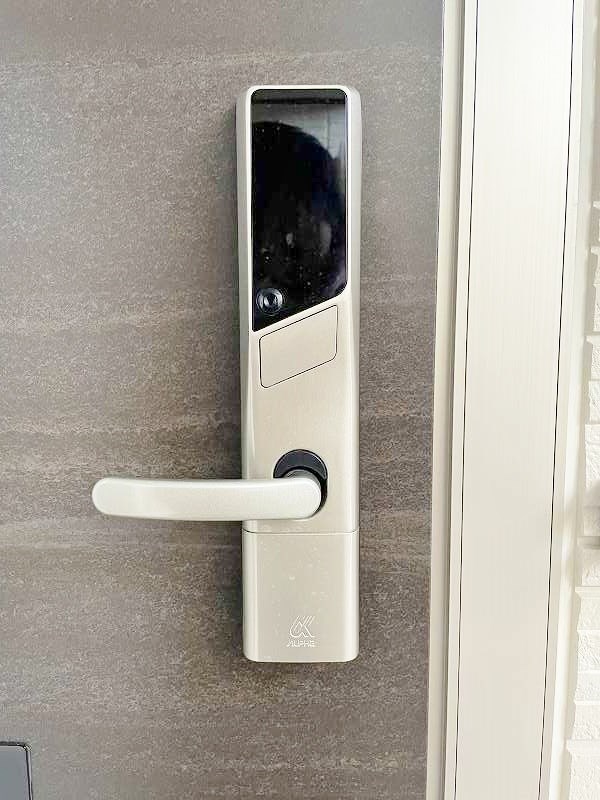 エントランス　★電子キー★