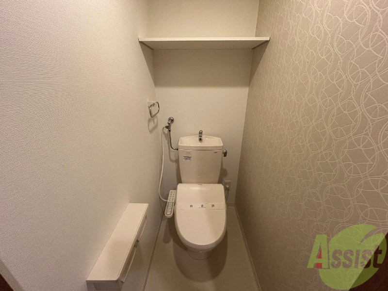 トイレ　ウォシュレット機能がついたトイレ。安心して使用できますね。