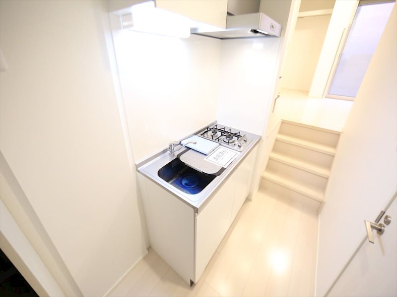 キッチン　システムキッチン（ガス2口コンロ付）