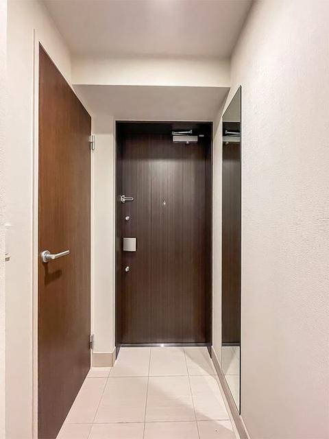 玄関　※写真は同タイプ住戸です。