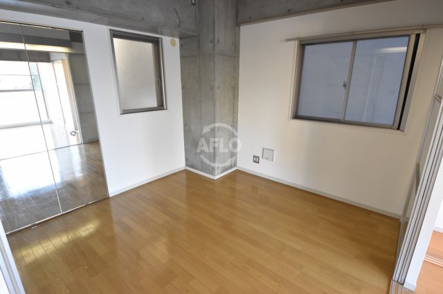 居室・リビング　K-CRAFT　UMEDA161　洋室