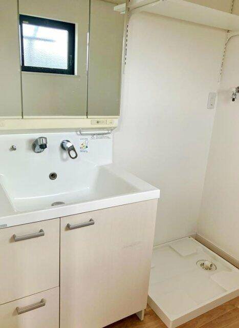 洗面設備　人気の独立洗面所