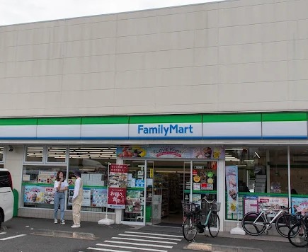 コンビニ　ファミリーマート 大田千鳥三丁目店（コンビニ）まで1734m