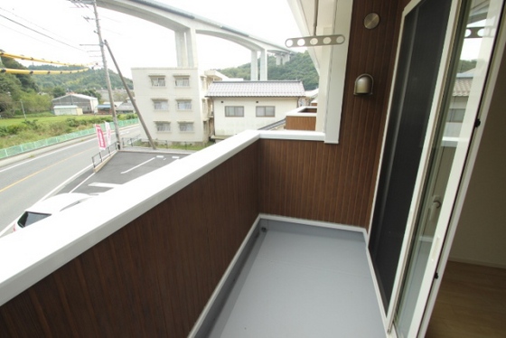 バルコニー　※別部屋の写真です