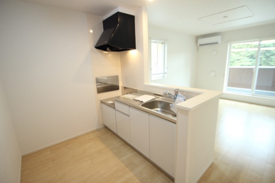 キッチン　※別部屋の写真です