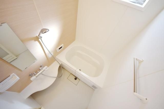 バス・シャワールーム　追い焚き出来ます♪