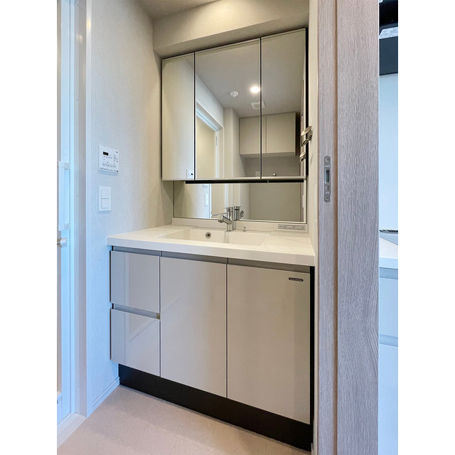 洗面設備　参考写真