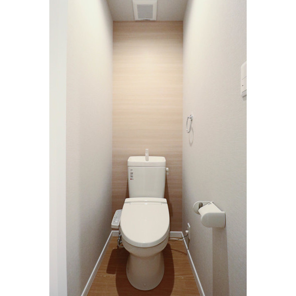 トイレ　同じ建物の別のお部屋