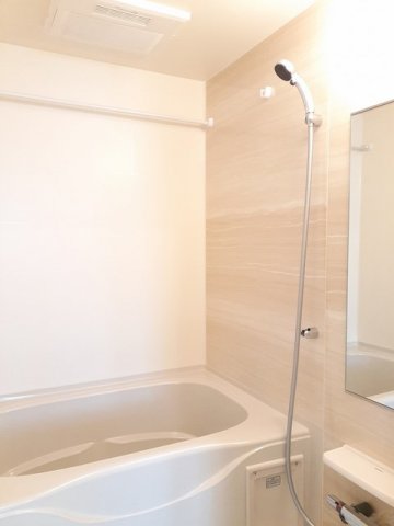 バス・シャワールーム　日々の疲れを癒すお風呂付です