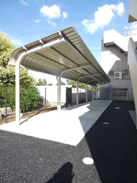 その他共有部分　★屋根付駐輪場★（空き状況・使用料等詳細はご確認下さい）