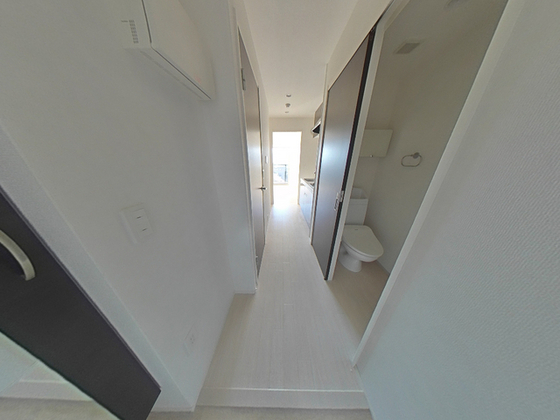 玄関　※別部屋の写真です