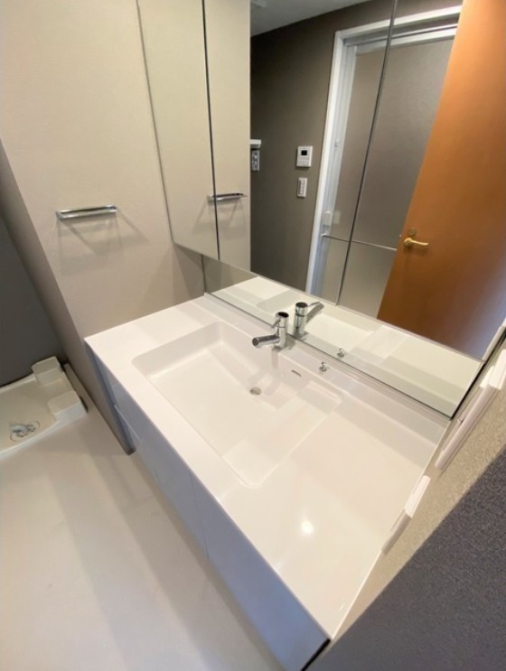 洗面設備　独立洗面台