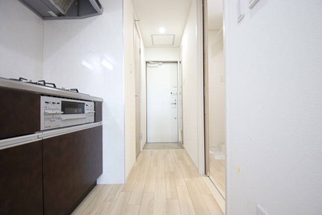 玄関　※別室の参考写真の為、現況優先です。