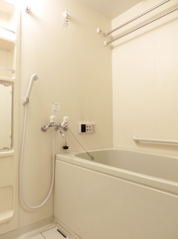 バス・シャワールーム　日々の暮らしに欠かせないお風呂です