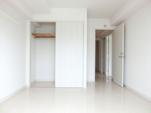 エントランス　清潔なエントランスです