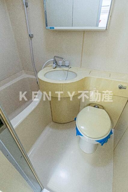 バス・シャワールーム　お風呂です