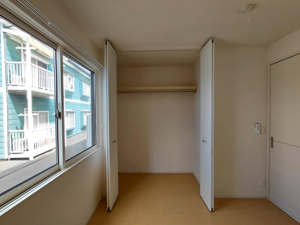 収納　（参考）他室の写真を使用しています。現況優先となります。