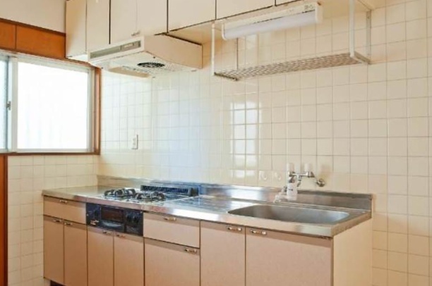 キッチン　泊高橋ビル（ＲＨ）★那覇市泊エリア