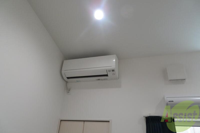 その他設備　エアコンはもはや必需品ですね。離れられないの私。。