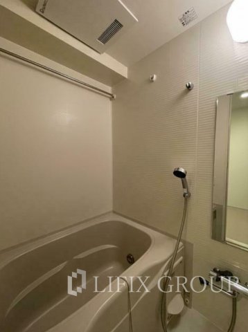 バス・シャワールーム　風呂