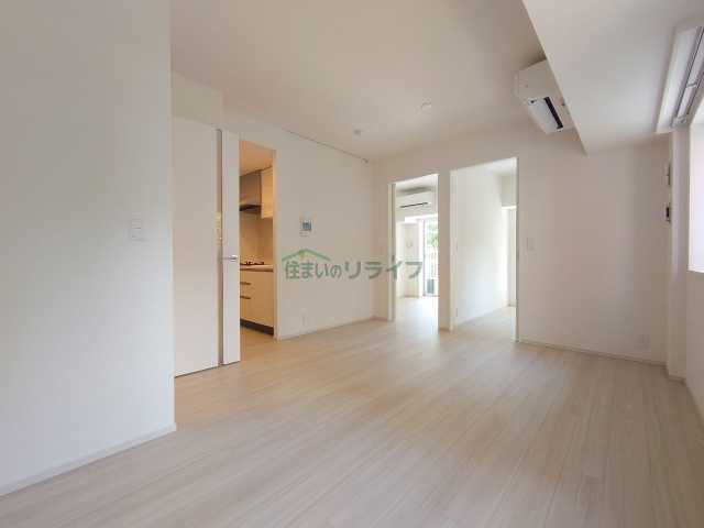 居室・リビング　コンフォリア東新宿