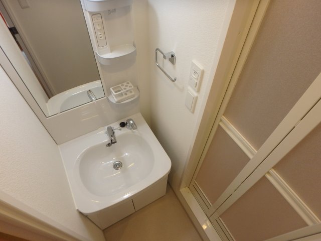 洗面設備　洗面所です