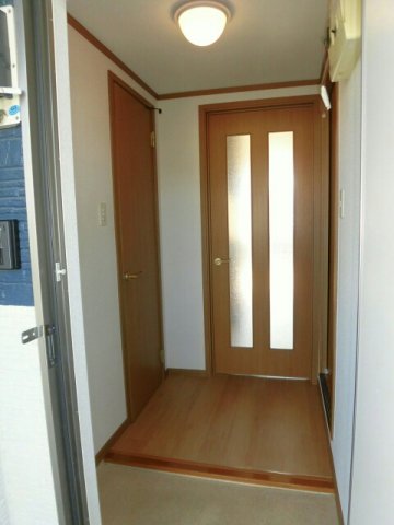 玄関　落ち着いた玄関です