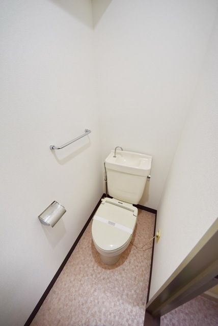 トイレ　★人気のバストイレ別です★