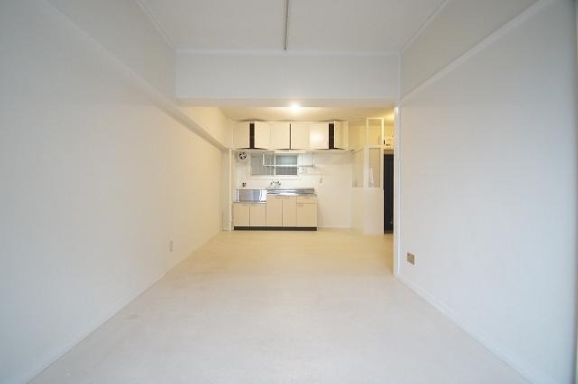 居室・リビング　物件の画像3