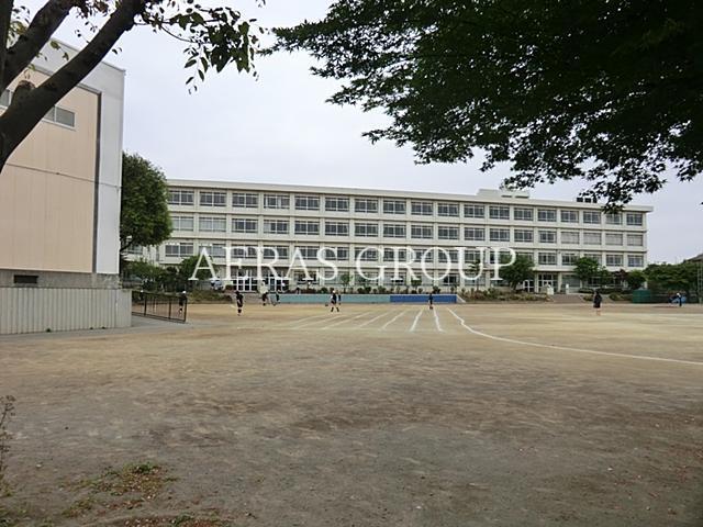 中学校　町田市立町田第二中学校（中学校）まで746m