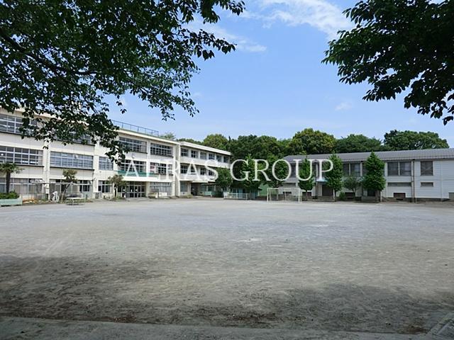 小学校　町田市立町田第二小学校（小学校）まで663m