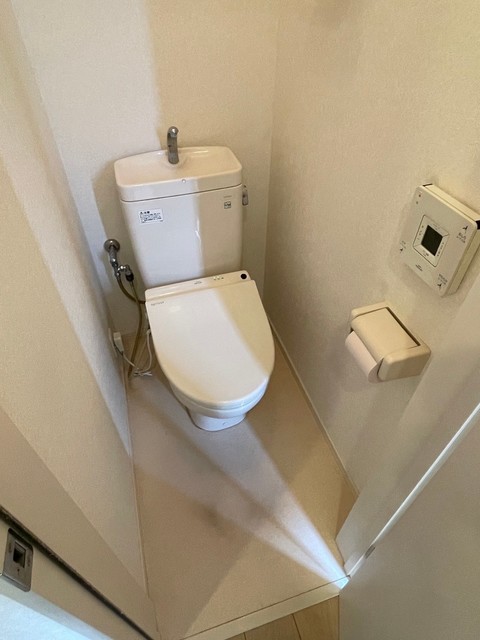 トイレ　★温水洗浄便座★