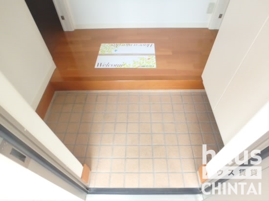 玄関　※参考写真です。