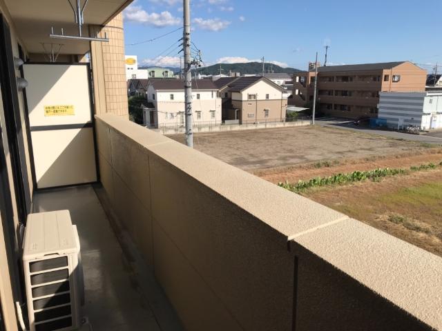 バルコニー　ベランダ