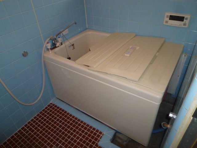 バス・シャワールーム　追い焚き付きです