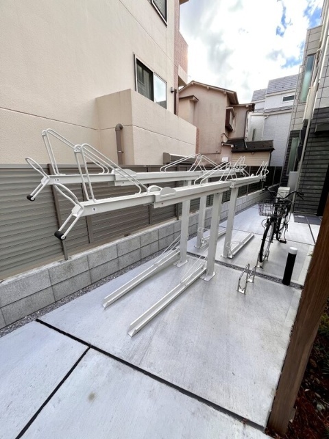 駐車場　駐輪場