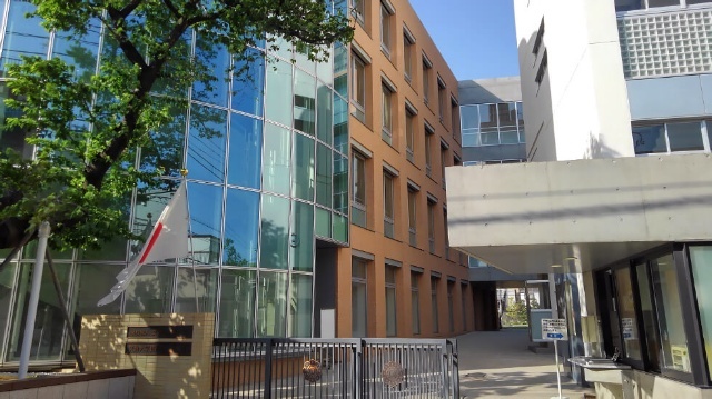 中学校　私立文教大学付属中学校（中学校）まで377m