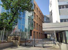 高校・高専　私立文教大学付属高校（高校・高専）まで387m