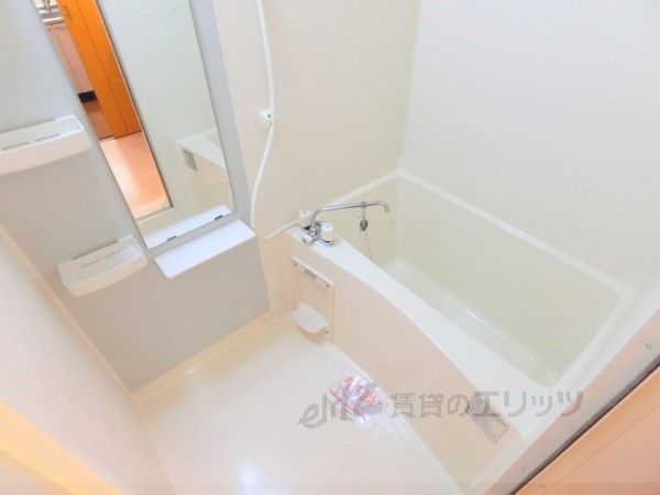 バス・シャワールーム　風呂