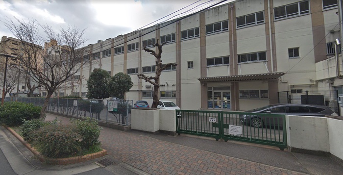 中学校　前津中学校（中学校）まで170m