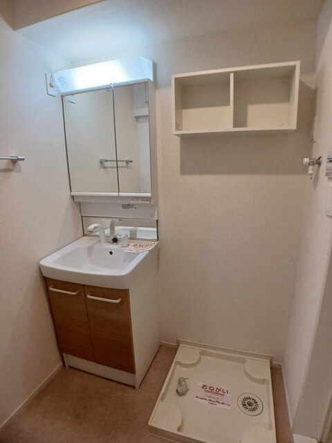 洗面設備　洗髪洗面化粧台付き♪