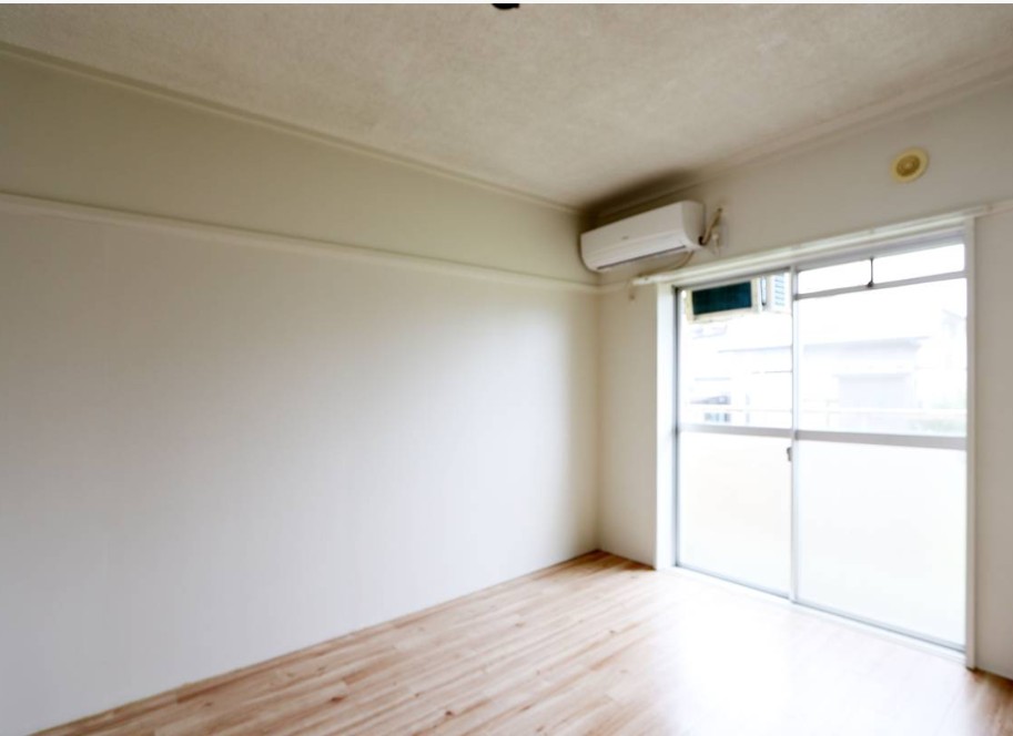 居室・リビング　同タイプ写真です